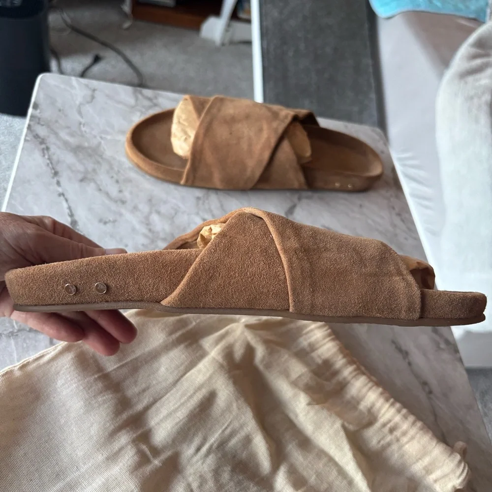 EUC BEEK Kea Womens Brown Suede Crossover Slide Sandals size 9 - Picture 7 of 9